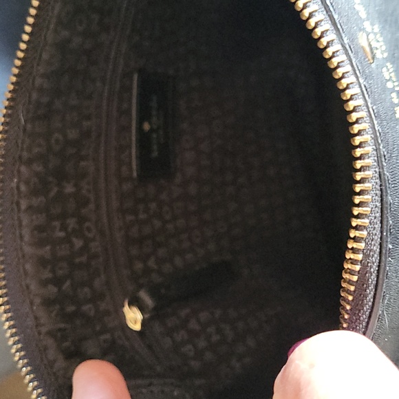 ♠️ Kate Spade ♠️ Medium Black Crossbody  Purse EUC - Picture 9 of 10